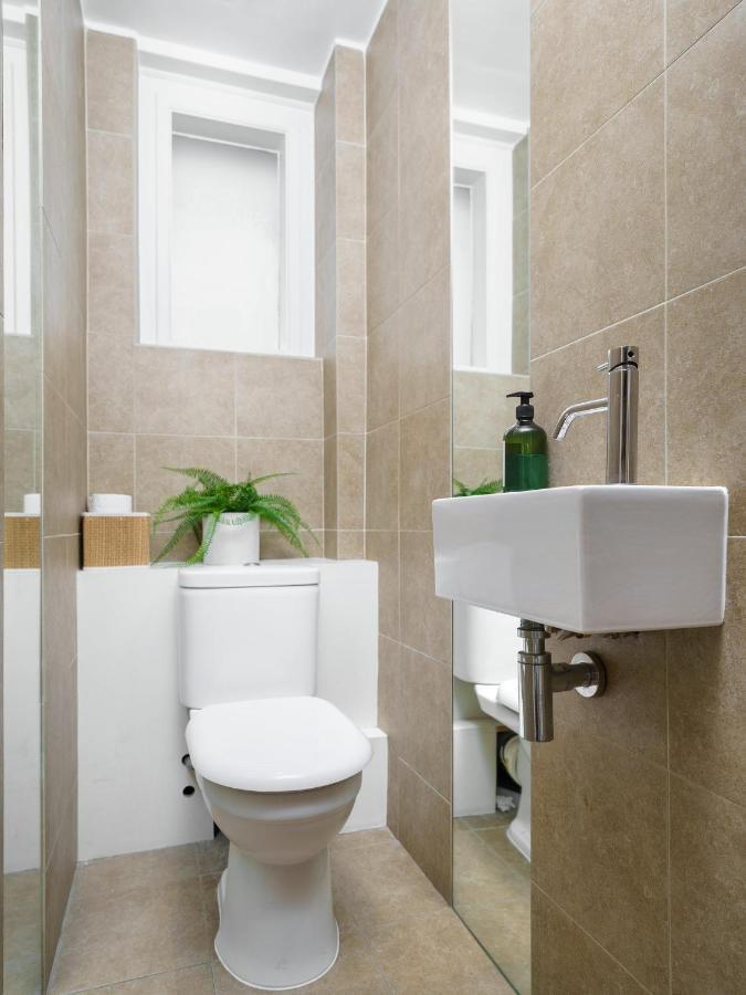 Huge & Central 3 Bedr, 4 Beds, Covent Gdn London Exteriör bild