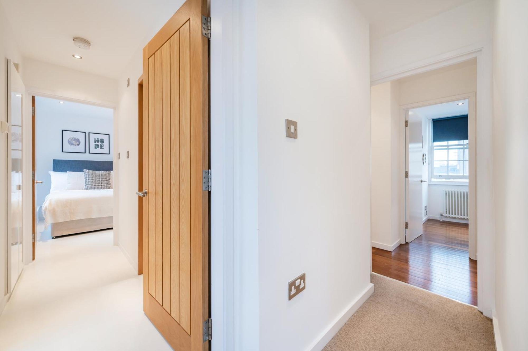 Huge & Central 3 Bedr, 4 Beds, Covent Gdn London Exteriör bild